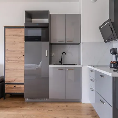 Rentplanet - Bulwar Staromiejski *