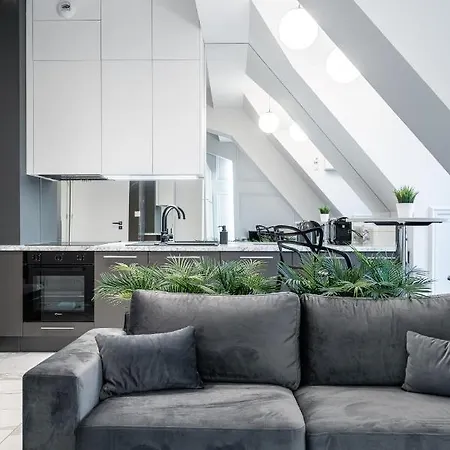 Apartment Rentplanet - Bulwar Staromiejski Wroclaw