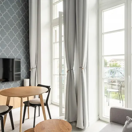 Rentplanet - Bulwar Staromiejski Διαμέρισμα *