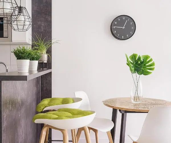 Rentplanet - Bulwar Staromiejski Apartment