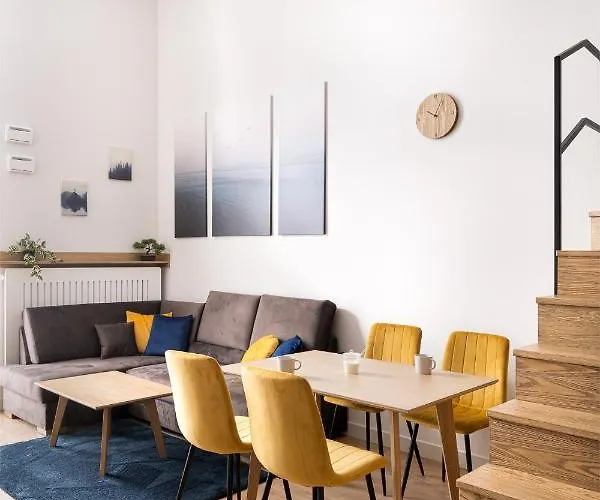 Rentplanet - Bulwar Staromiejski Apartment