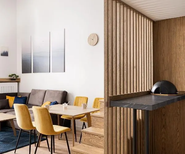 Rentplanet - Bulwar Staromiejski Apartment Wroclaw