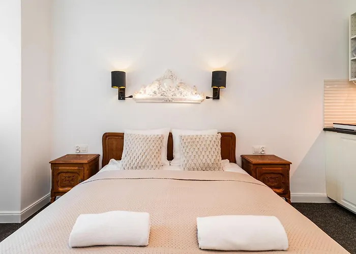 Apartment Rentplanet - Bulwar Staromiejski Wroclaw